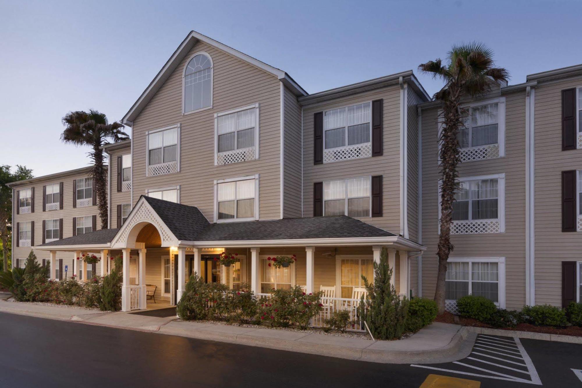 Country Inn & Suites By Radisson, Savannah Midtown, Ga Extérieur photo